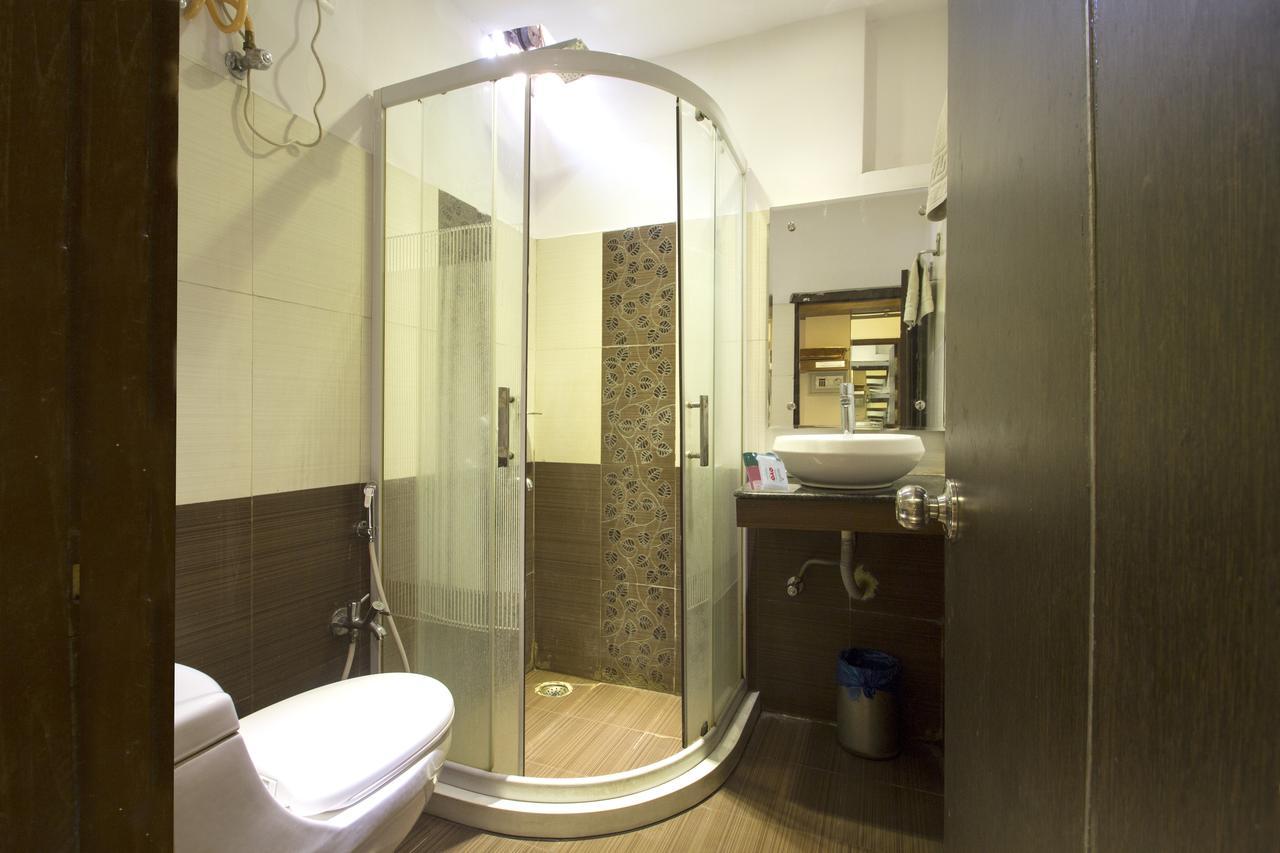 Oyo 984 Hotel Gn International Lālāguda Buitenkant foto