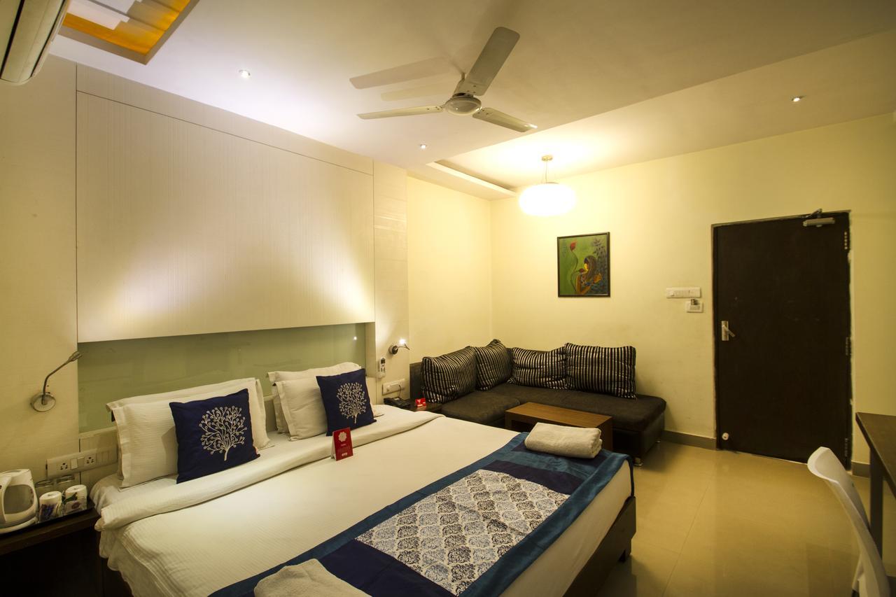 Oyo 984 Hotel Gn International Lālāguda Buitenkant foto