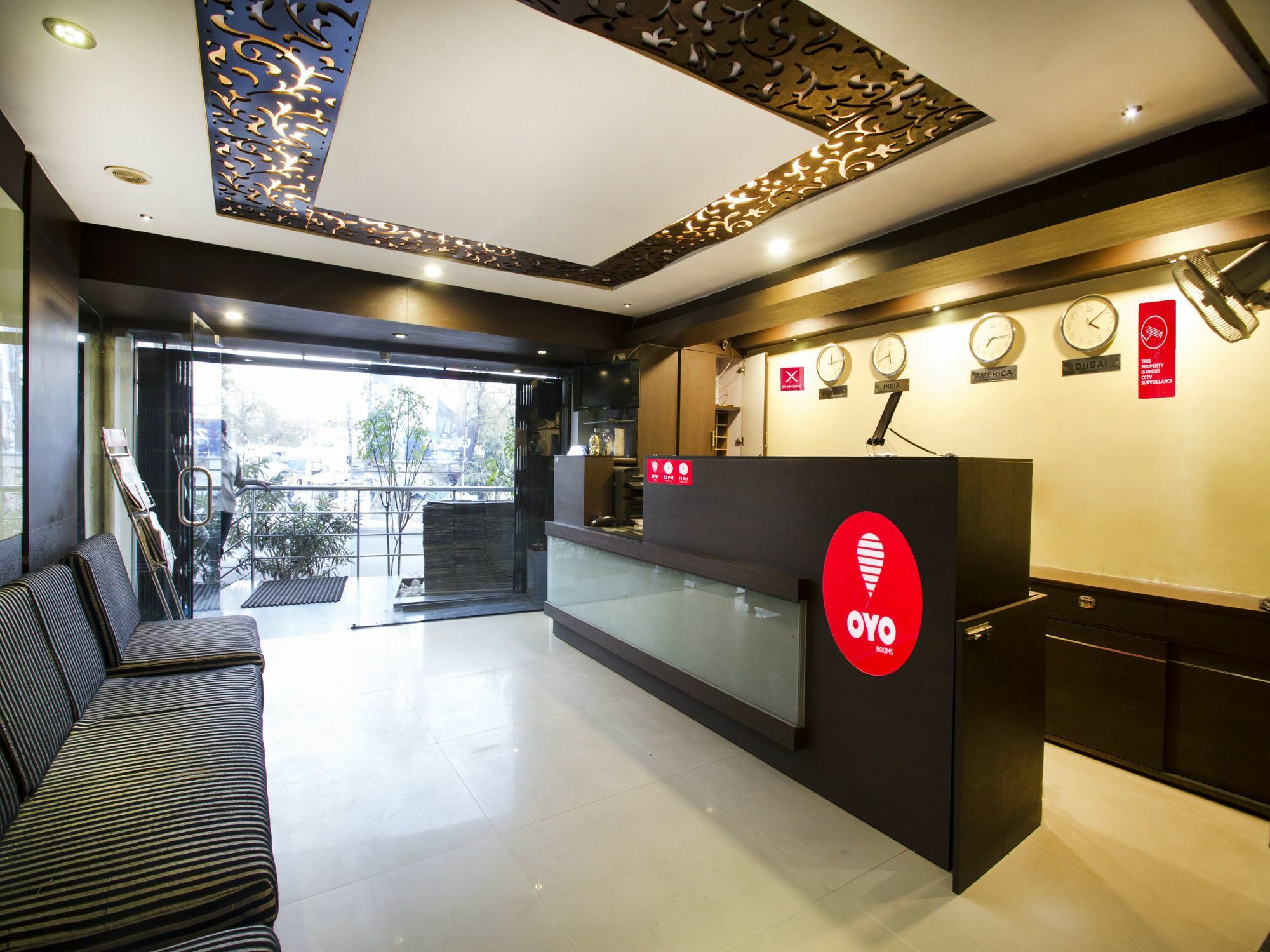Oyo 984 Hotel Gn International Lālāguda Buitenkant foto